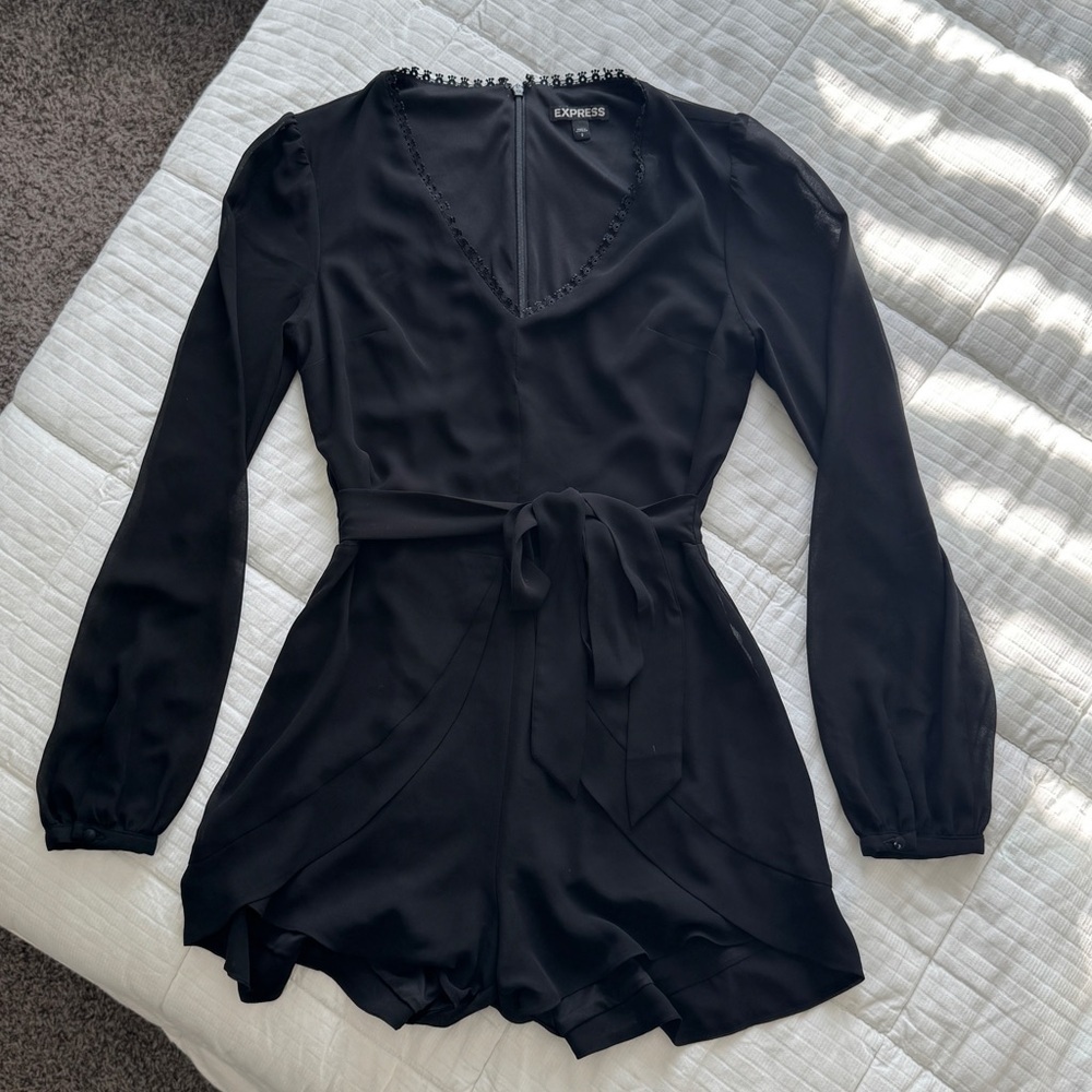 Express black v neck romper, size 2 - Picture 2 of 9